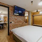 Hotell One66 4*